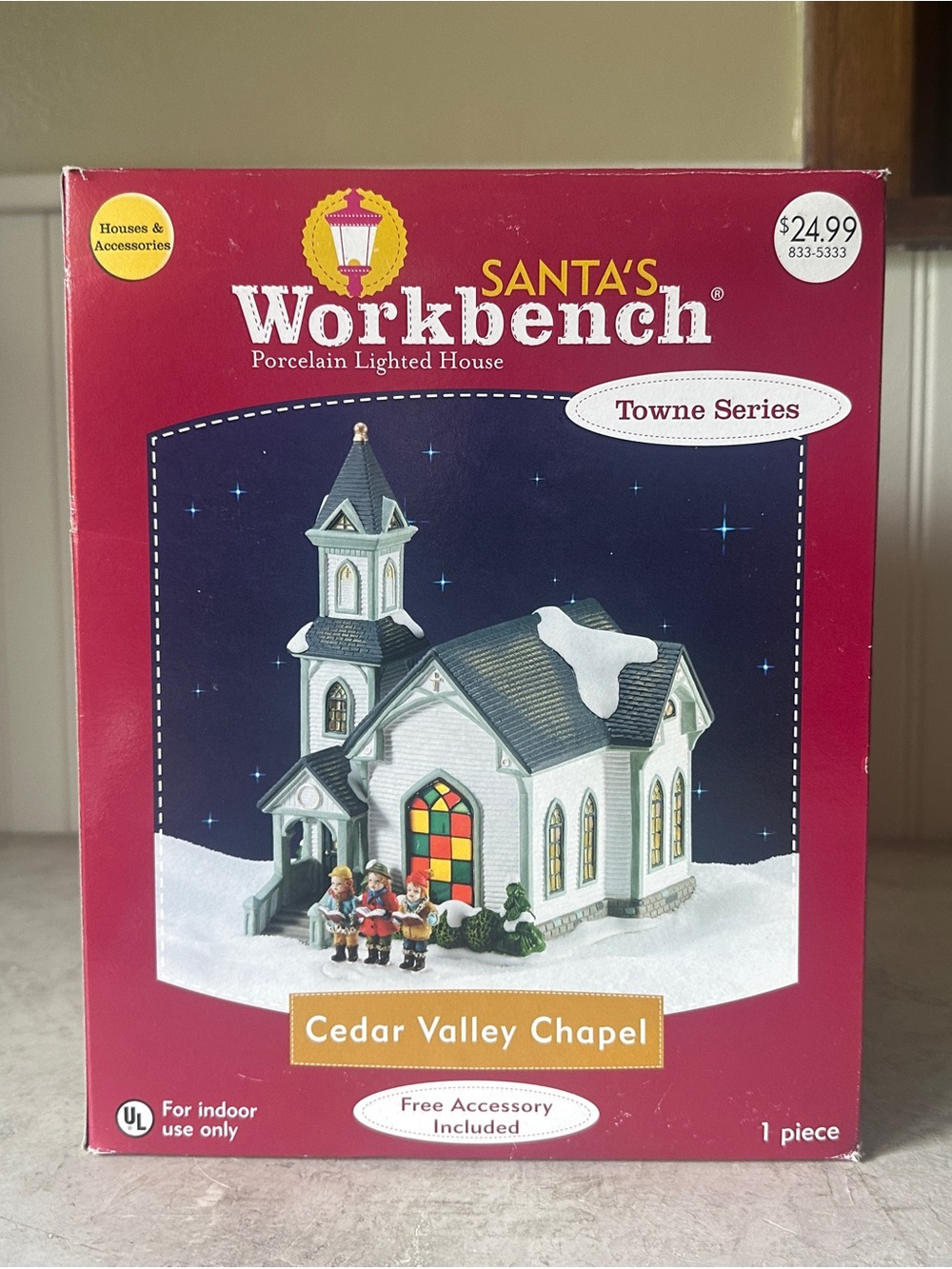 Santa's Workbench Cedar Valley Church w/ Accessory Towne Series 2006 Christmas